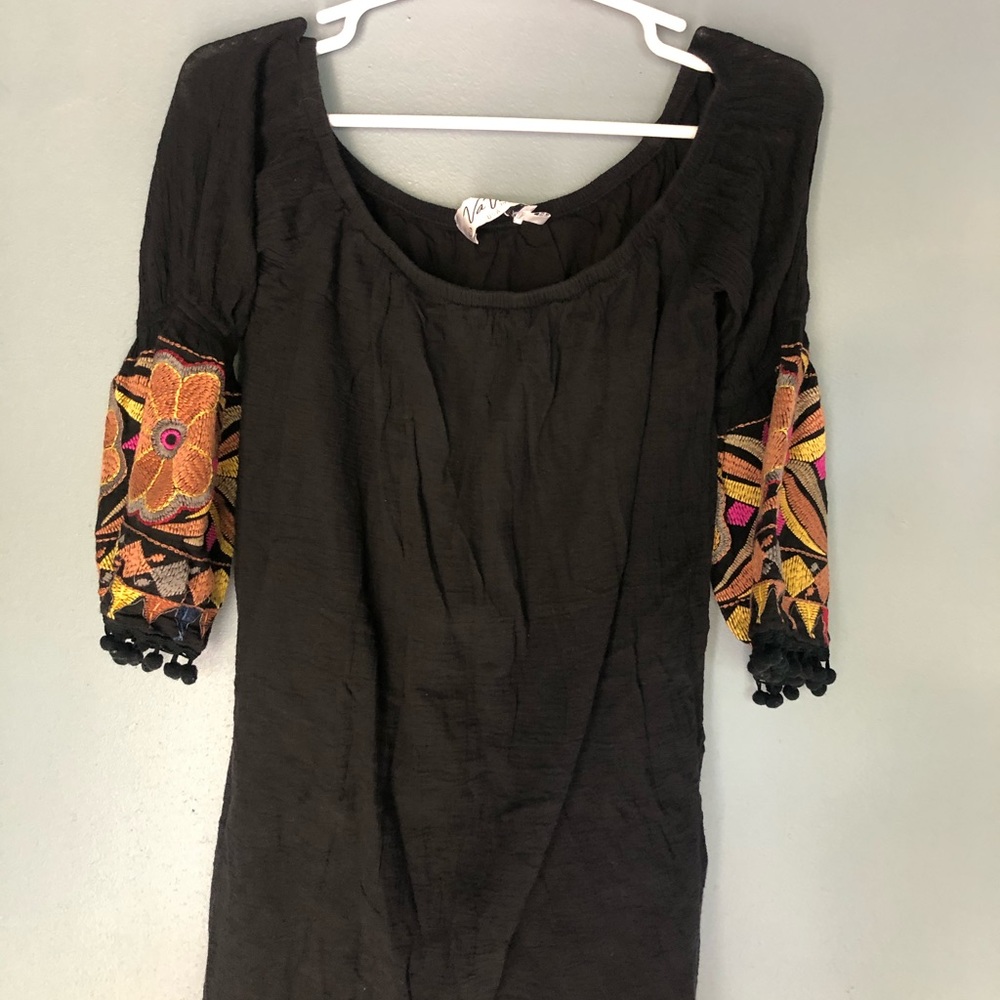 Va Va women’s Top by jay han